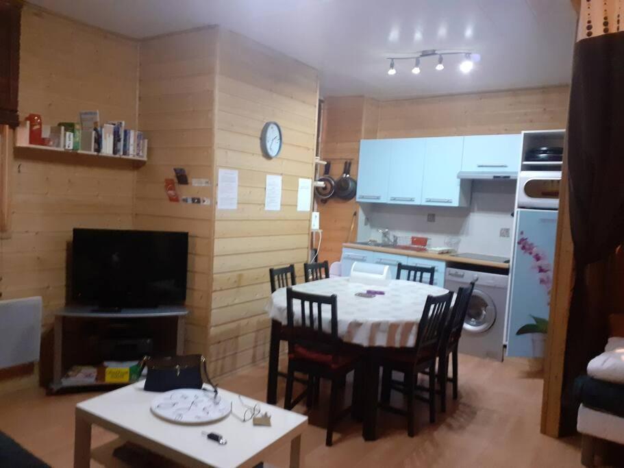 Appartement Face Au Thermes Et Au Calme Bagnères-de-Luchon エクステリア 写真
